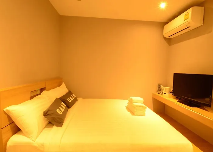 Gaam Hotel 3*